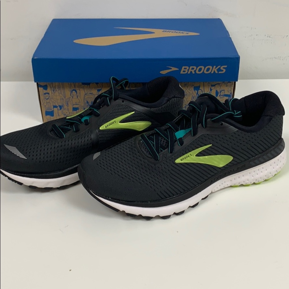 Brooks adrenaline GTS 20